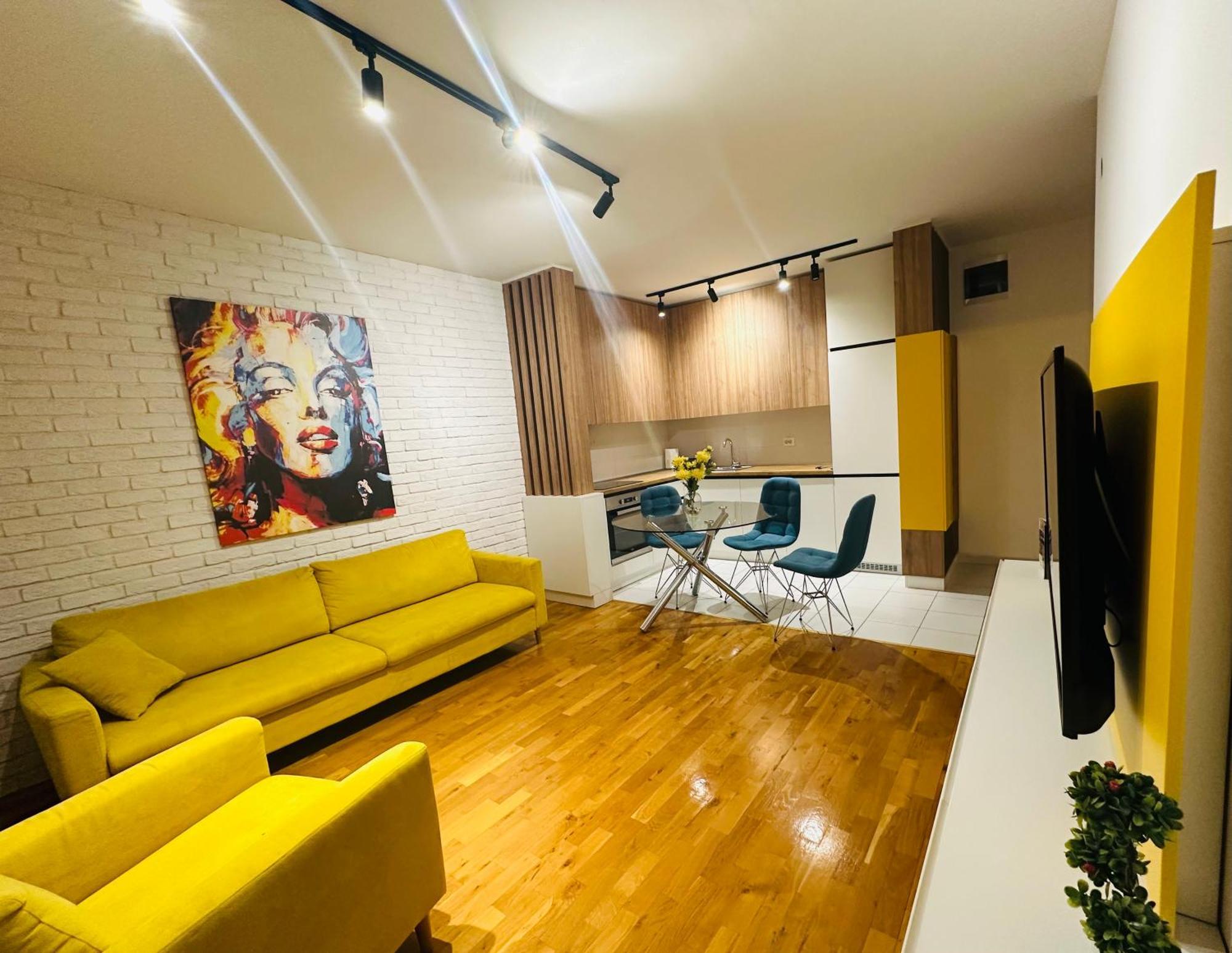 Central appartment Skopje Esterno foto